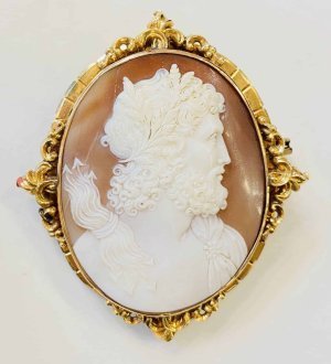 Cameo brooch with Zeus (gold) Αντίκες & διάφορα