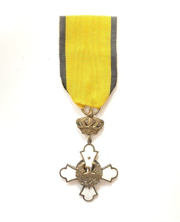 Τάγμα του φοίνικα , Χρυσός Σταύρος Παράσημα - Στρατιωτικά μετάλλια - Τάγματα αριστείας