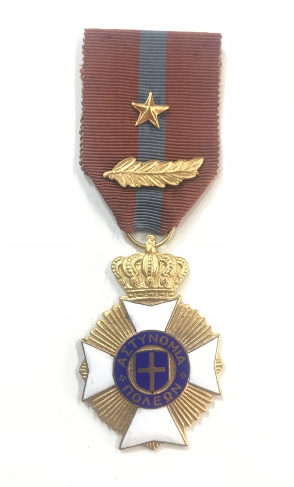 Αστυνομικός Σταυρός 1946, Ά τάξη Παράσημα - Στρατιωτικά μετάλλια - Τάγματα αριστείας